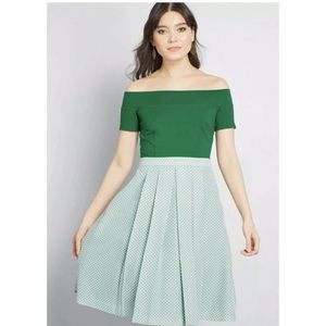 Modcloth “Double the Lovely Work” dress in green